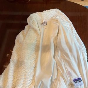 Patagonia coat, Girls XXL